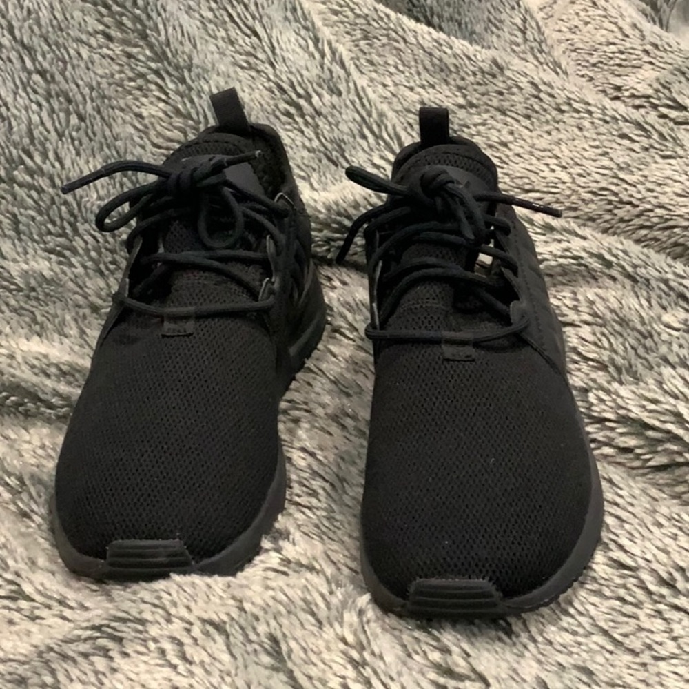 Boys Adidas Sneakers